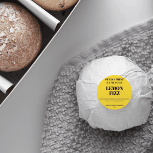 Bath Bomb - Assessment cosmetic labelling - Sticky Print